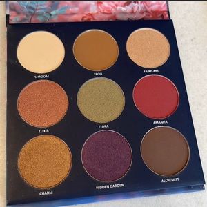 Estate Hidden Garden Palette